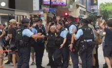 34esimo anniversario di Piazza Tienanmen, polizia Hong Kong arrestata la leader dell'opposizione "Nonna Wong"