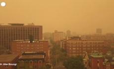 Incendi in Canada, il cielo su Ottawa diventa arancione