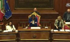 Berlusconi, l'Aula del Senato osserva un minuto di silenzio