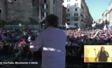 M5s in piazza. Show di Grillo, "ora brigate di cittadinanza"