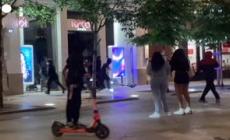 Francia in rivolta, vandalizzati e saccheggiati negozi a Lione