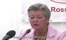 Migranti, Johansson: "Stiamo valutando ulteriore supporto finanziario per Lampedusa"
