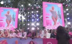 Londra si tinge di rosa per la premiere europea di Barbie