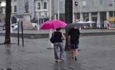 Danni da grandine e vento, ancora allerta e caldo record