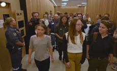 Clima, Greta Thunberg multata in Svezia per resistenza alla polizia