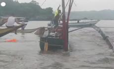 Si rovescia una barca in un lago nelle Filippine, 23 morti