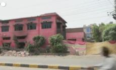 Pakistan, i segni dell'assalto vandalico alla chiesa dell'Esercito della Salvezza a Jaranwala