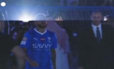 Calcio, la presentazione da star di Neymar in Arabia Saudita