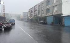 Il tifone Haikui colpisce Taiwan, il primo in 4 anni