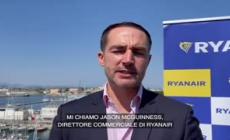 Ryanair taglia le rotte dopo il decreto contro il caro-voli del governo. Easyjet: "Farà aumentare i prezzi" - Video