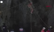 Turchia, salvato lo speleologo americano bloccato in una grotta