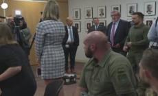 Zelensky a New York per assemblea Onu, visita i soldati ucraini feriti ricoverati in ospedale