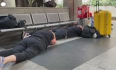 Israele, sirene in una stazione ferroviaria di Tel Aviv
