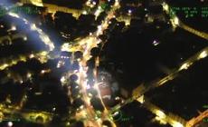 Firenze, sgombero di un edificio occupato abusivamente: un uomo sale sul tetto