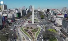 L'Argentina domani al voto con l'economia in piena crisi
