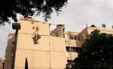 Colpito edificio a Tel Aviv, almeno tre feriti