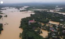 Vietnam, tre morti per piogge e inondazioni nel centronord del Paese