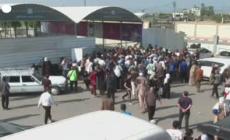 Gaza, primi stranieri via dalla Striscia attraverso valico di Rafah