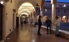 I giovani scappano dall'Italia, il 44% di chi parte e' under 34