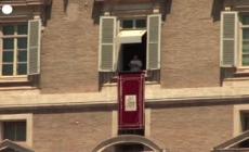 Il Papa: "La poverta' e' uno scandalo, Dio ne chiedera' conto"