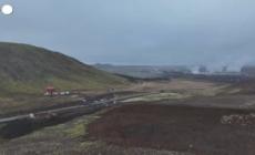 L'Islanda costruisce barriere per proteggere Grindavik dal vulcano Fagradalsfjall