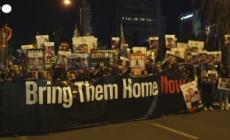 Israele, a Tel Aviv corteo per chiedere la liberazione degli ostaggi