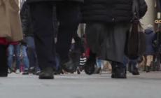 Cibo, bollette e telefonia: in arrivo i rincari del 2024 - Video