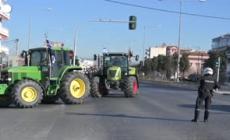 Protesta agricoltori in Grecia, raduno davanti alla Fiera di Salonicco