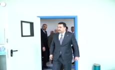 Baghdad, il primo ministro iracheno fa visita ai feriti dopo gli attacchi americani