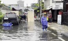 Indonesia, piogge e inondazioni mentre il Paese va alle urne
