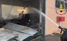 Incendio in una serie di capannoni in Brianza, al lavoro 60 Vigili del Fuoco