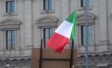 Protesta Trattori, agricoltori in piazza della Repubblica: "Noi uniti, i sindacati dove sono?"