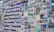 Kiev,  Meloni e gli altri leader depongono fiori in onore dei soldati caduti