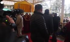 India, incontro pubblico con il Dalai Lama nel "Giorno delle offerte"