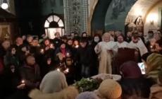 Navalny, alcuni momenti del funerale nella chiesa a Mosca