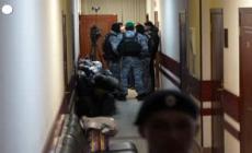 Russia, giornalista condannato a sette anni di carcere: aveva criticato guerra in Ucraina