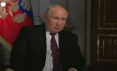 Putin: "Armi nucleari previste solo se minacciata l'esistenza della Russia"