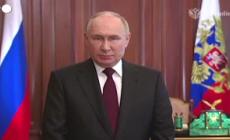Putin ai cittadini: "Andate a votare per la Patria"