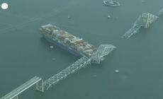 Baltimora, il ponte crollato dopo l'impatto con la nave cargo visto dall'alto