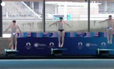Parigi 2024, tuffatore scivola e cade dal trampolino all'inaugurazione dell'Aquatics Centre