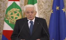 Mattarella: "Ferma condanna per aggressione ad agenti"