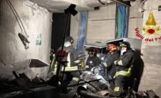 Esplosione alla centrale di Suviana, soccorritori all'interno della struttura