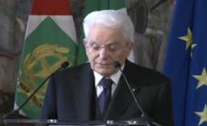 Mattarella: "Esistere uniti o scomparire"