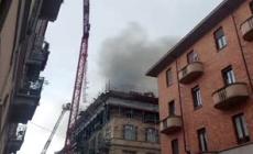 Incendio nel centro storico a Torino