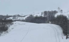 Cade sulle piste sci dell'Abetone, 60enne soccorso con l'elicottero