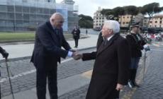 25 Aprile, Mattarella depone una corona al Milite ignoto