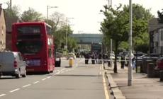 Attacco con katana in una stazione della metro alla periferia di Londra, morto un 13enne