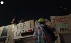 A Ucla oltre cento arresti tra i manifestanti pro Gaza