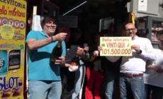 Superenalotto vinto a Napoli, "speriamo sia un napoletano"