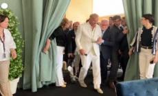 Cannes, Costner insignito dell'Ordine delle arti e delle lettere